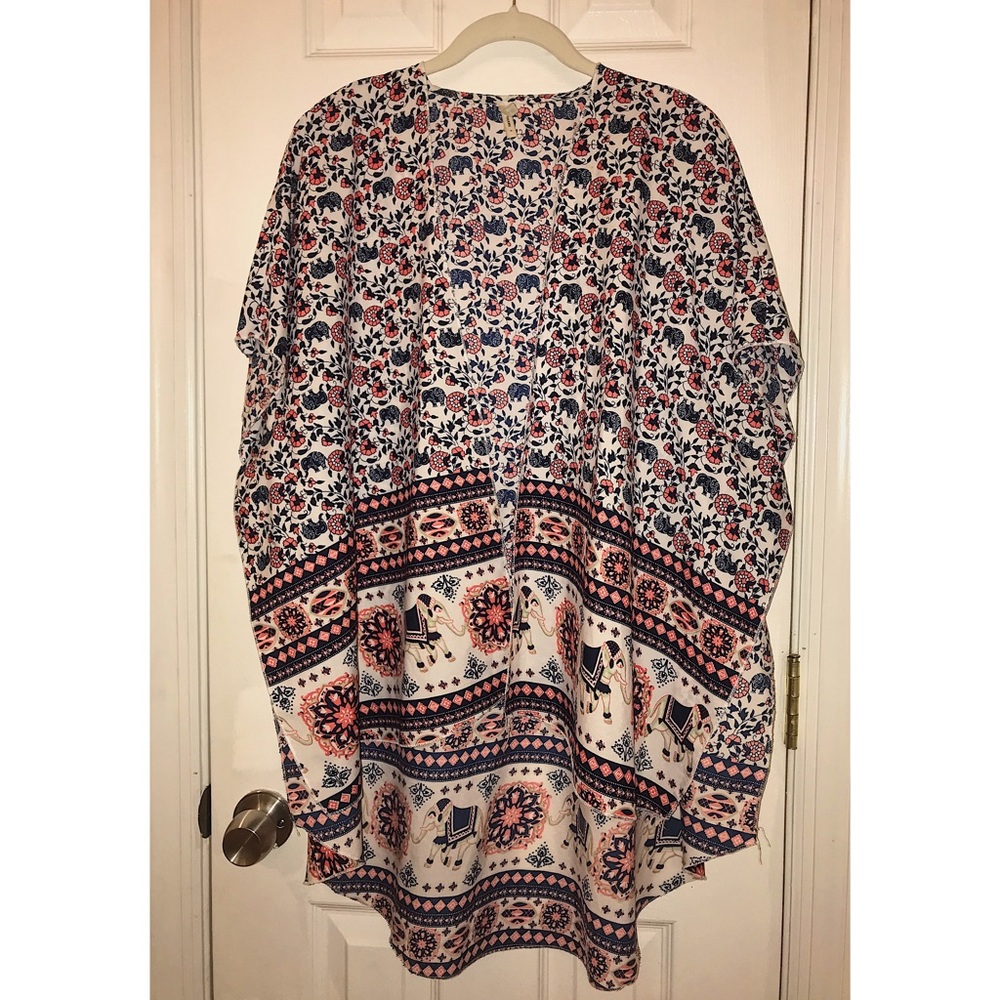 Elephant Pattern Shawl